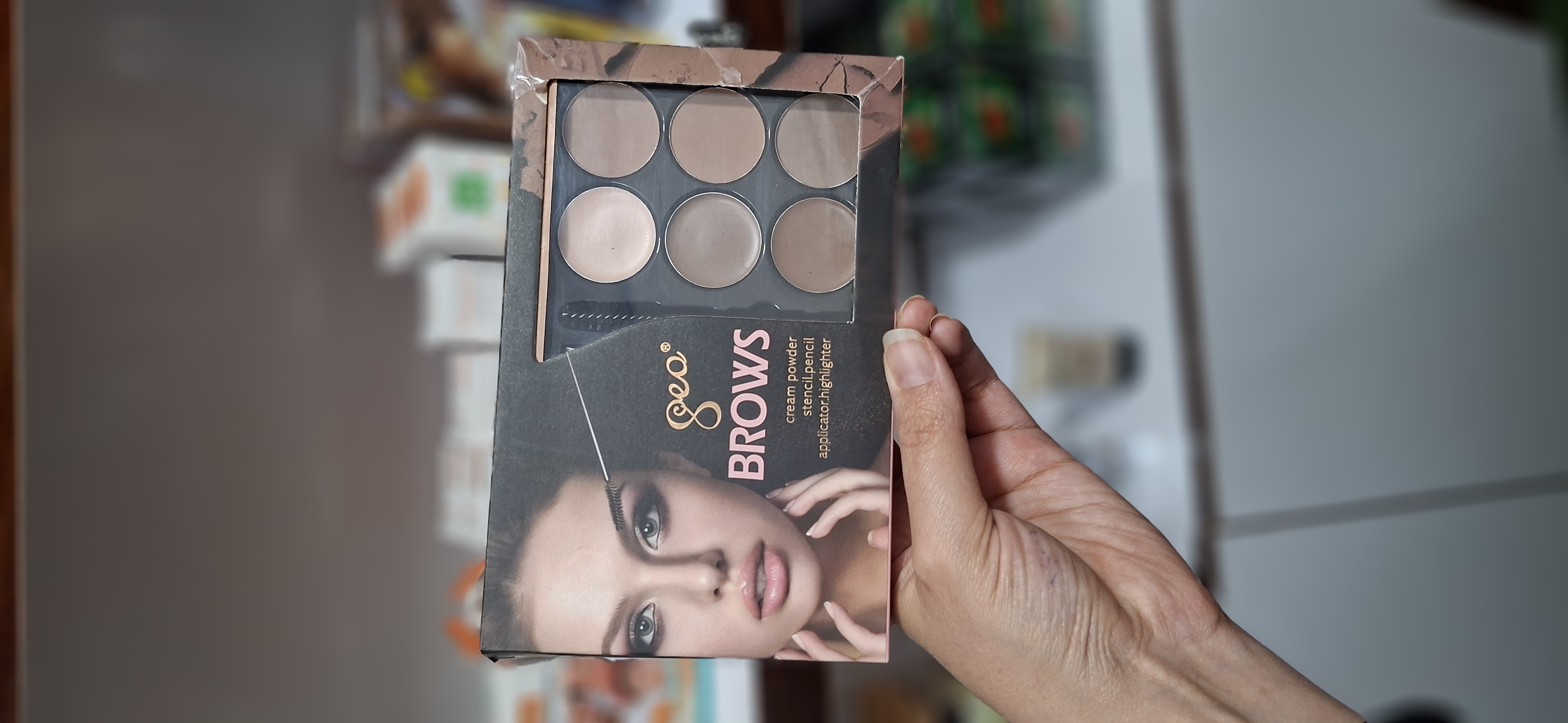 پالت کانتور کانسیلر Geo Brows 6 رنگ | مناسب فرم‌دهی و پوشش عیوب پوست