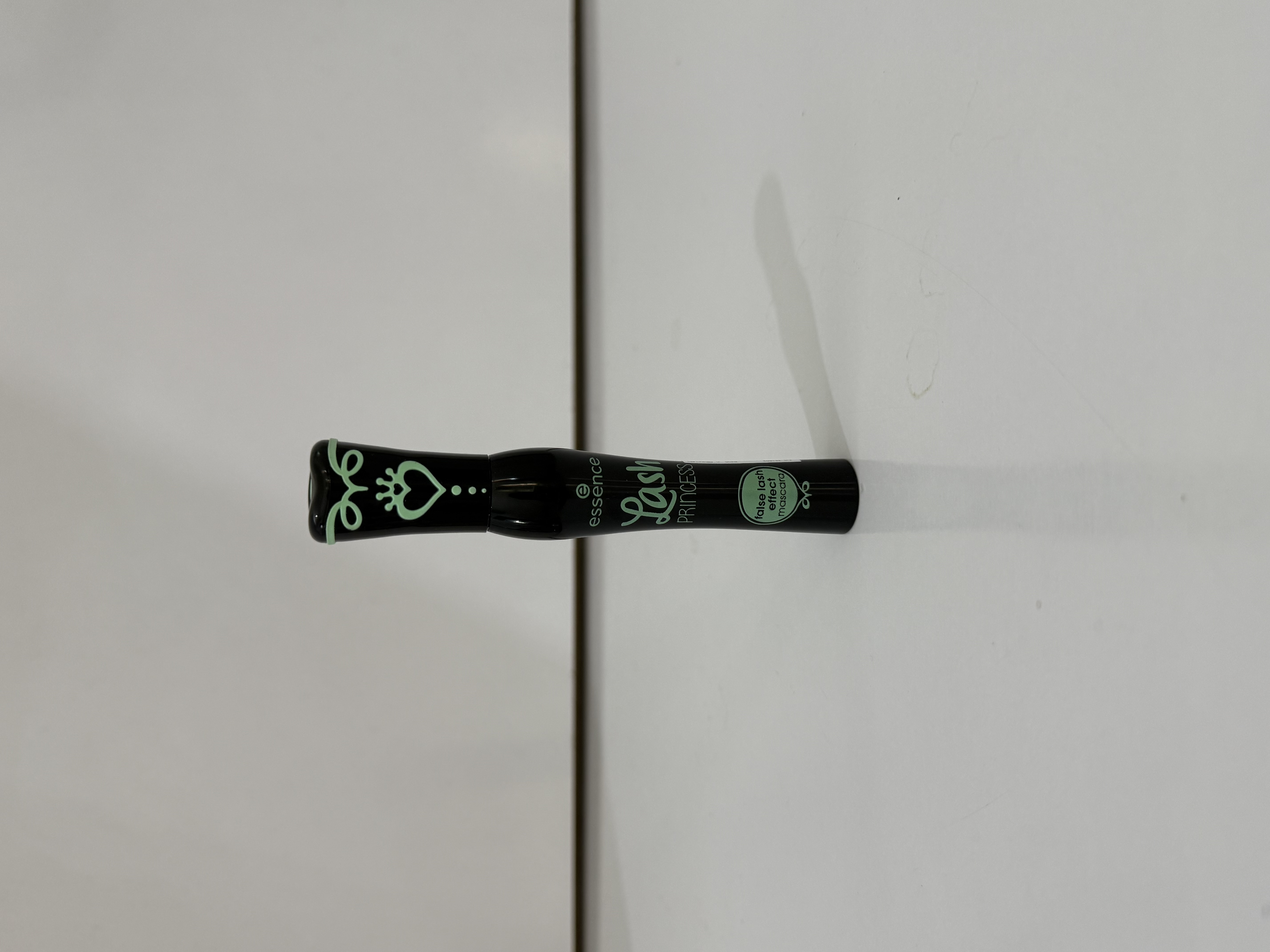 ریمل اسنس لش پرنسس سبز (False Lash Effect)